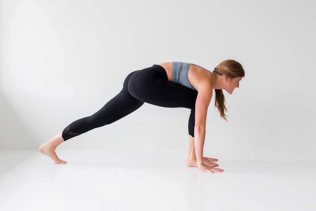 10 morning yoga poses, low lunge --- www.nourishmovelove.com