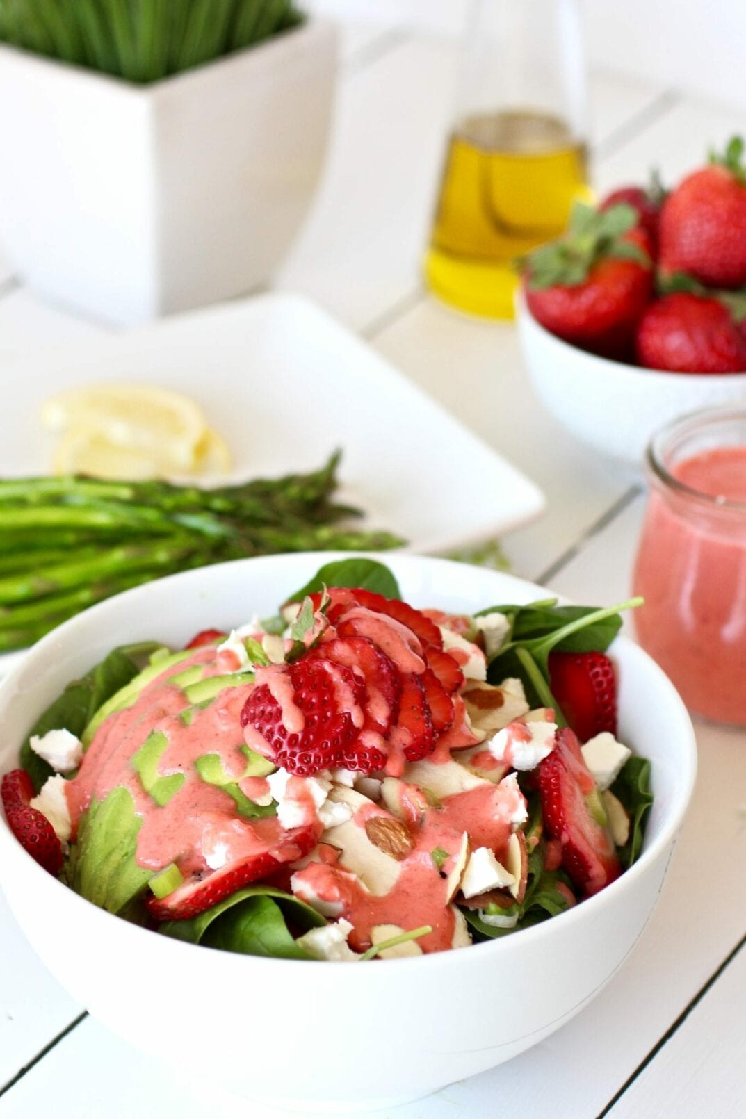 strawberry spinach salad