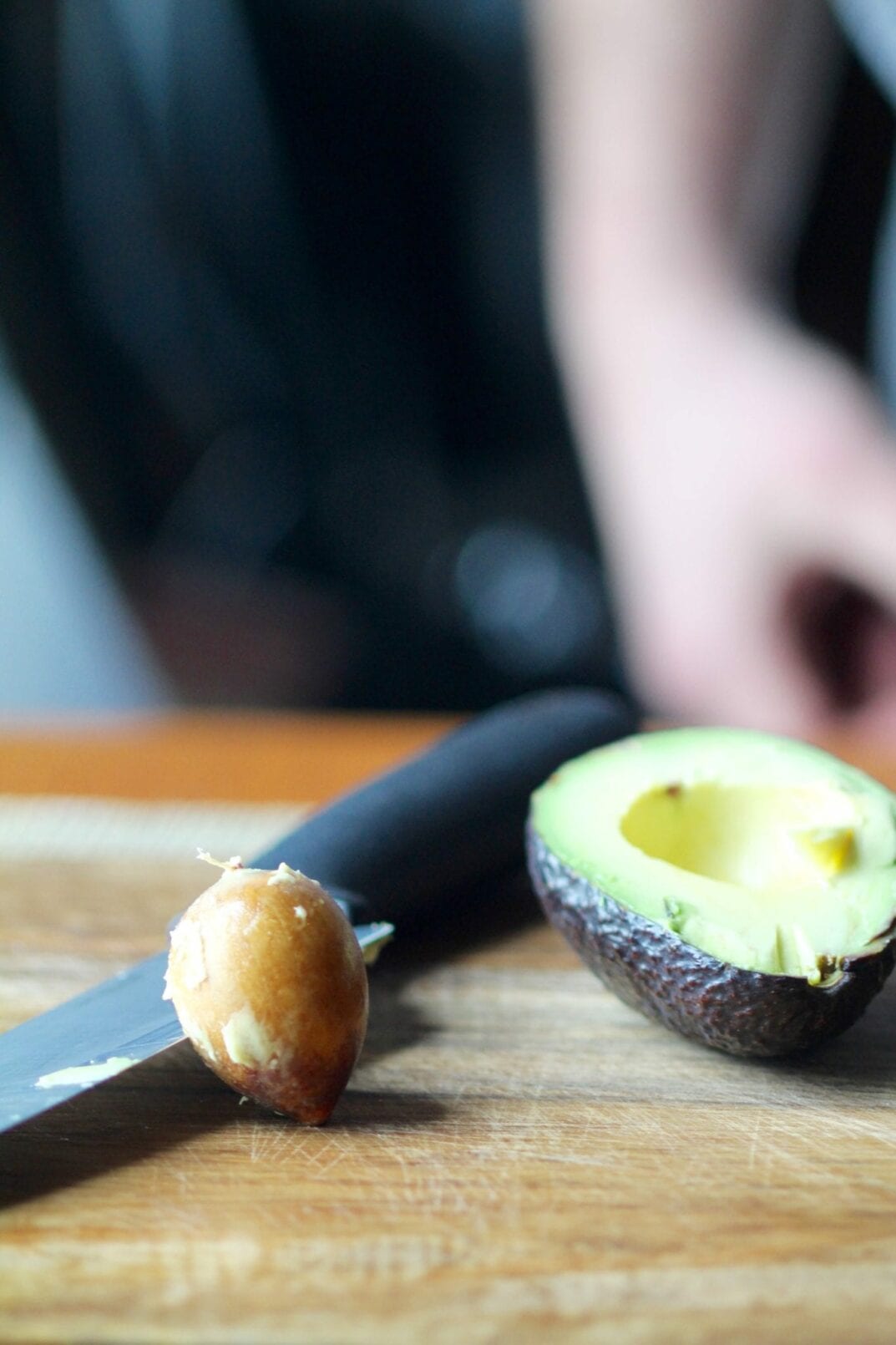 how to de-pit an avocado