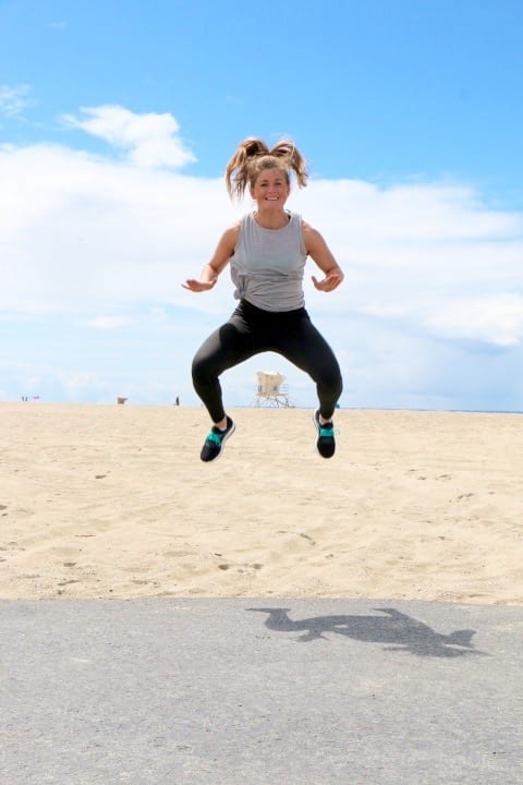plank + plyo bodyweight workout | www.nourishmovelove.com