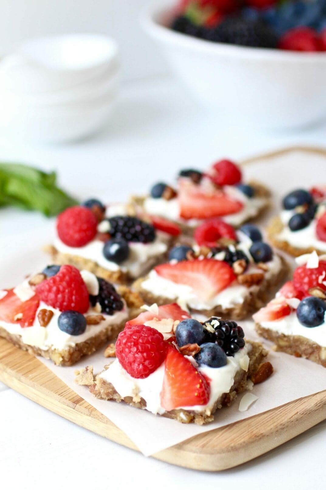 pecan crust berry fruit pizza