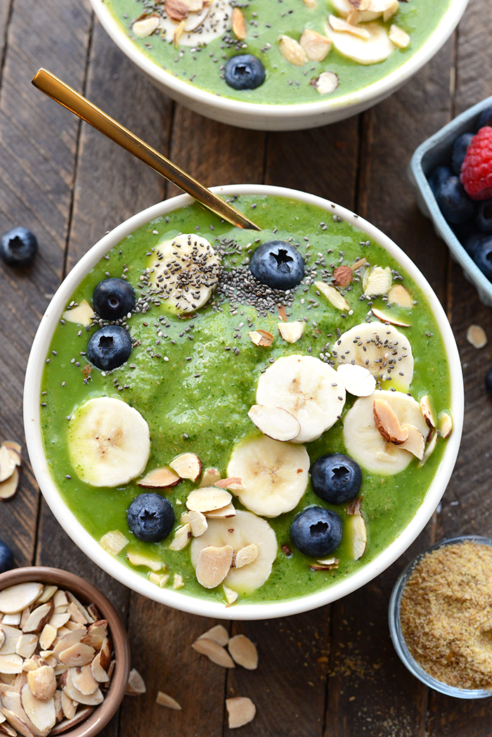 Green Smoothie Bowl | 15 Low Sugar Smoothie recipes | www.nourishmovelove.com