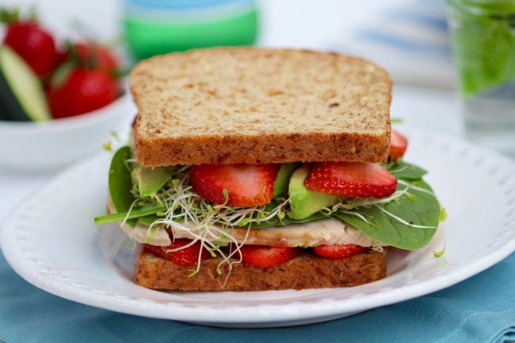 lunch box ideas | strawberry spinach sandwich | lunch box ideas for adults | lunch box ideas for kids