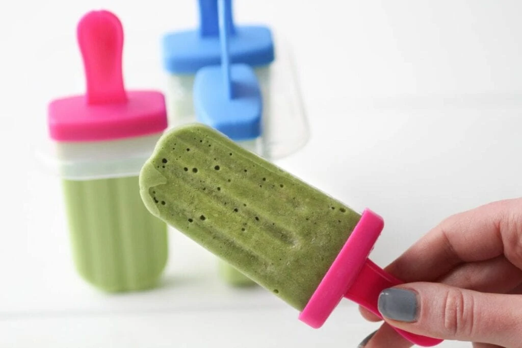 toddler meals: smoothie popsicles 