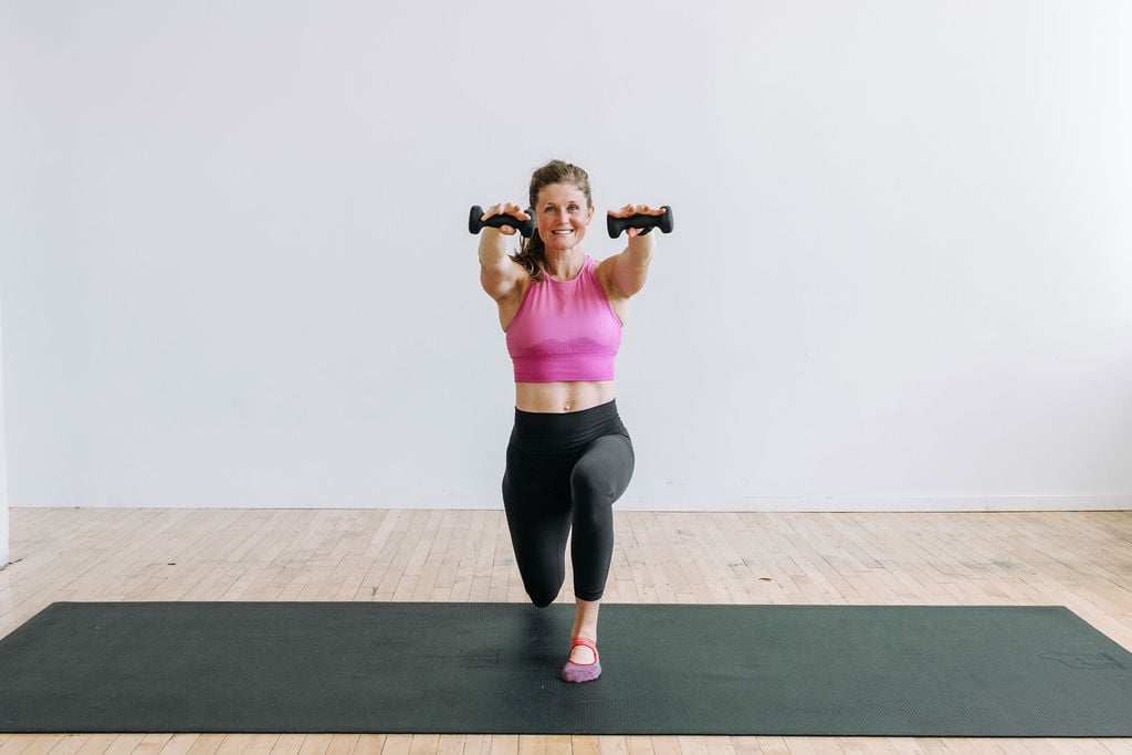 barre at home passe lunge