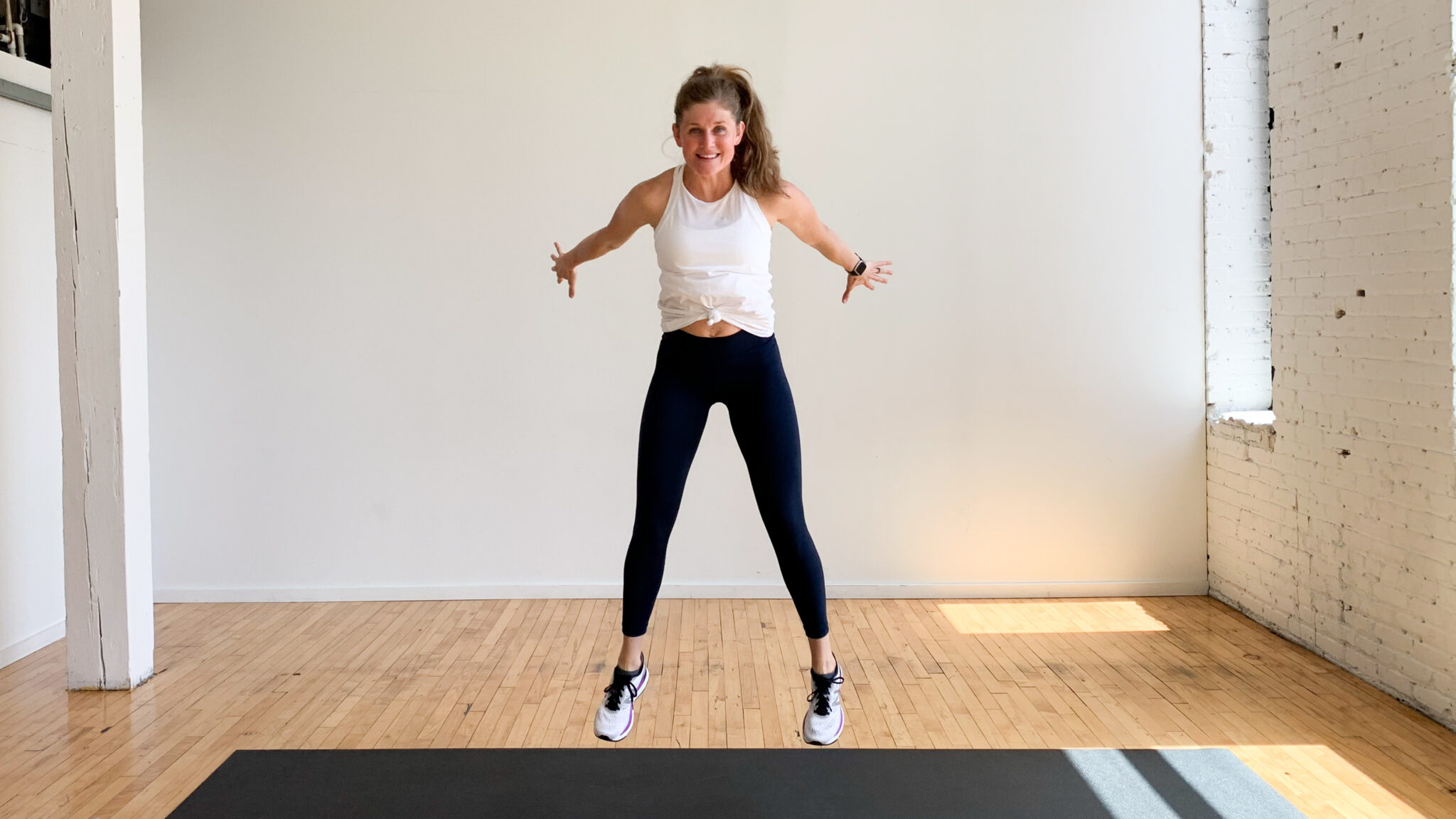 10Minute Cardio and Abs Workout (Video) Nourish Move Love