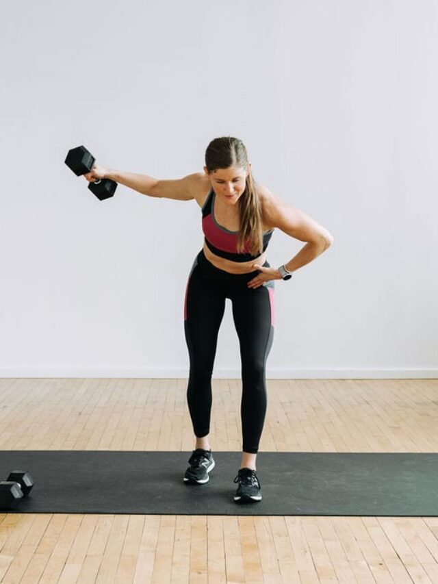 4 Dumbbell Arm Exercises to Tone Your Arms!