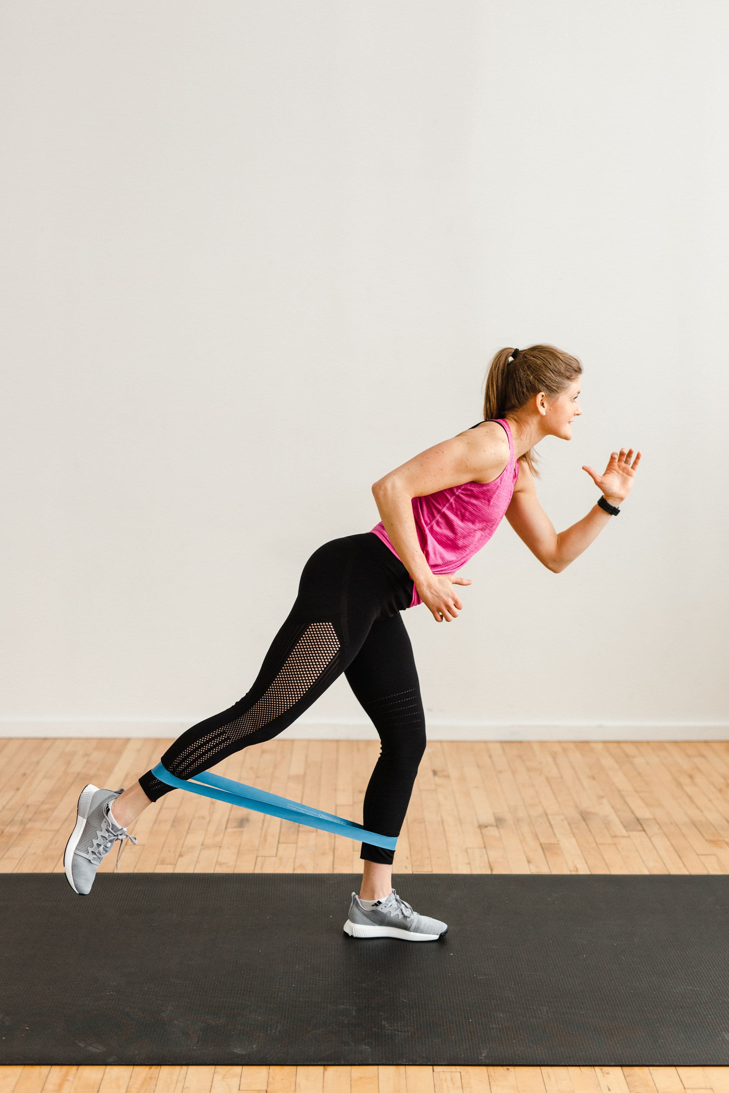 8 Best Resistance Band Exercises For