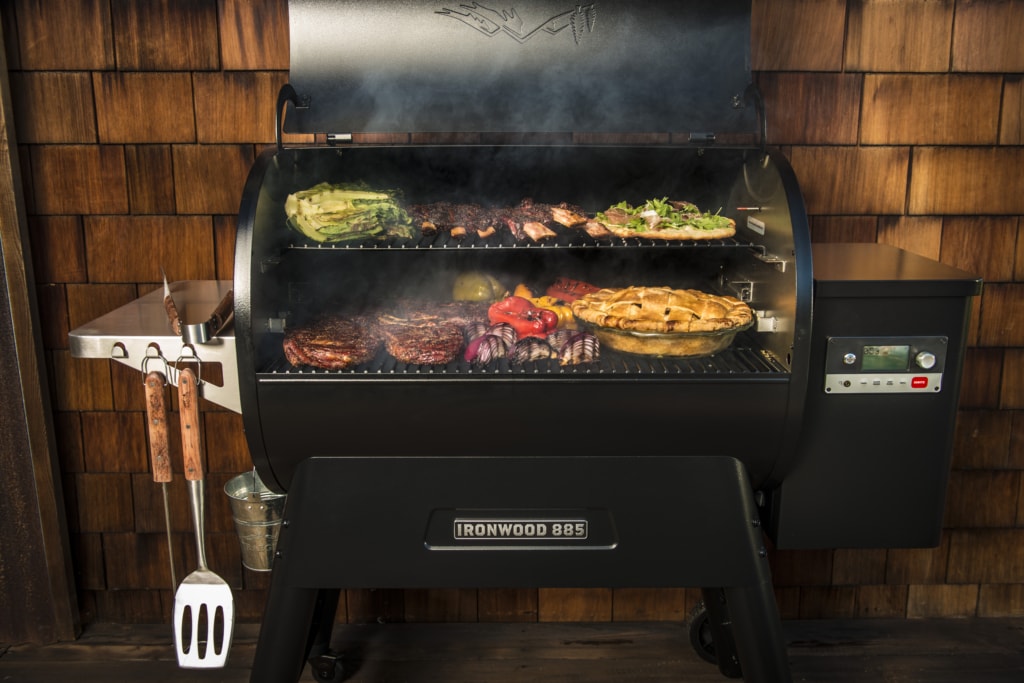 Traeger Grill Ironwood 885 Wood Pellet Grill with Food