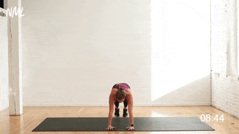 How to do a low lunge stretch or Groiner Stretch