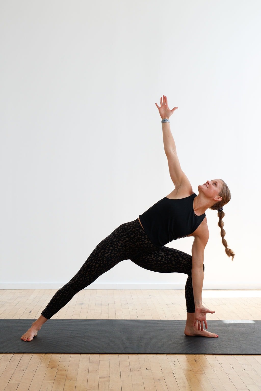 Yoga for Athletes: 5 Athletic Yoga Poses to Try - 2024 - MasterClass