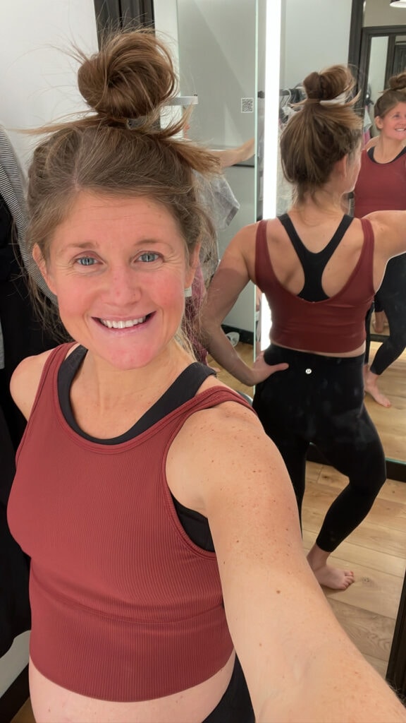 lululemon power pivot tank with wunder train bra