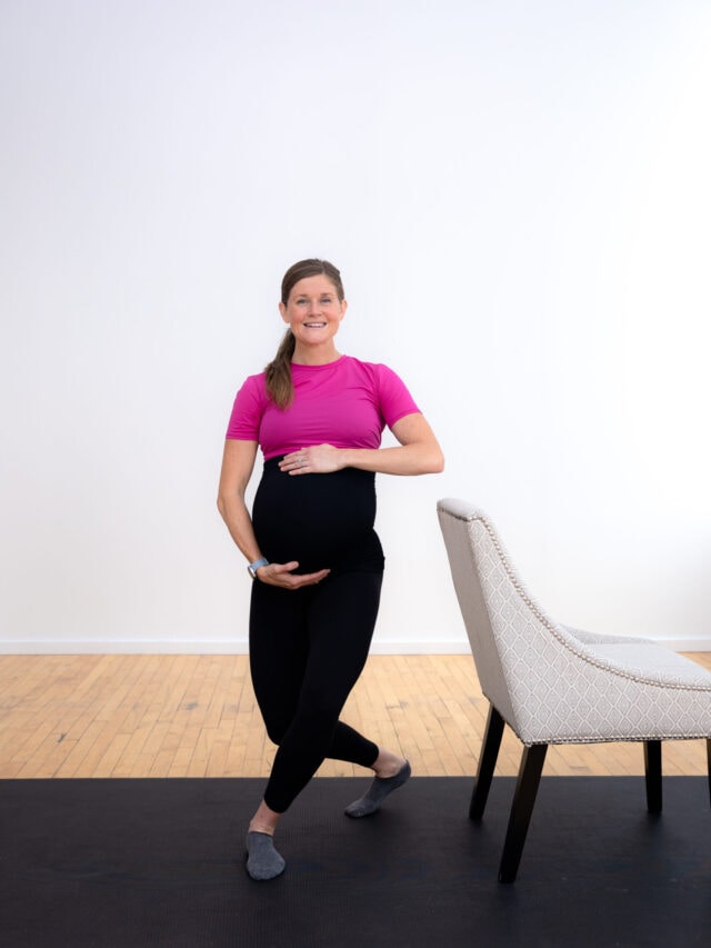 The Energizing Prenatal Barre Workout You Can Do at Home!