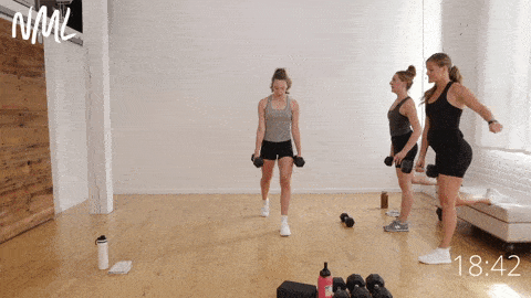 3 women performing bulgarian lunges single leg exercises