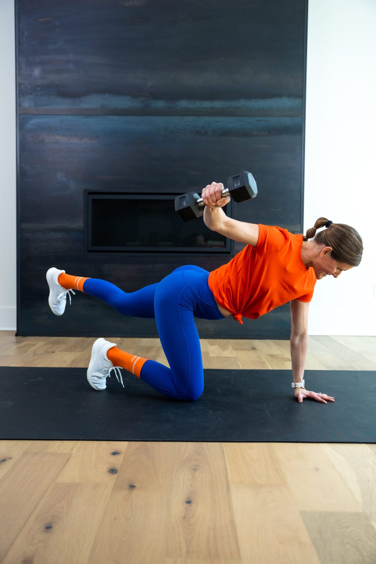 Bicep fitness tracker online