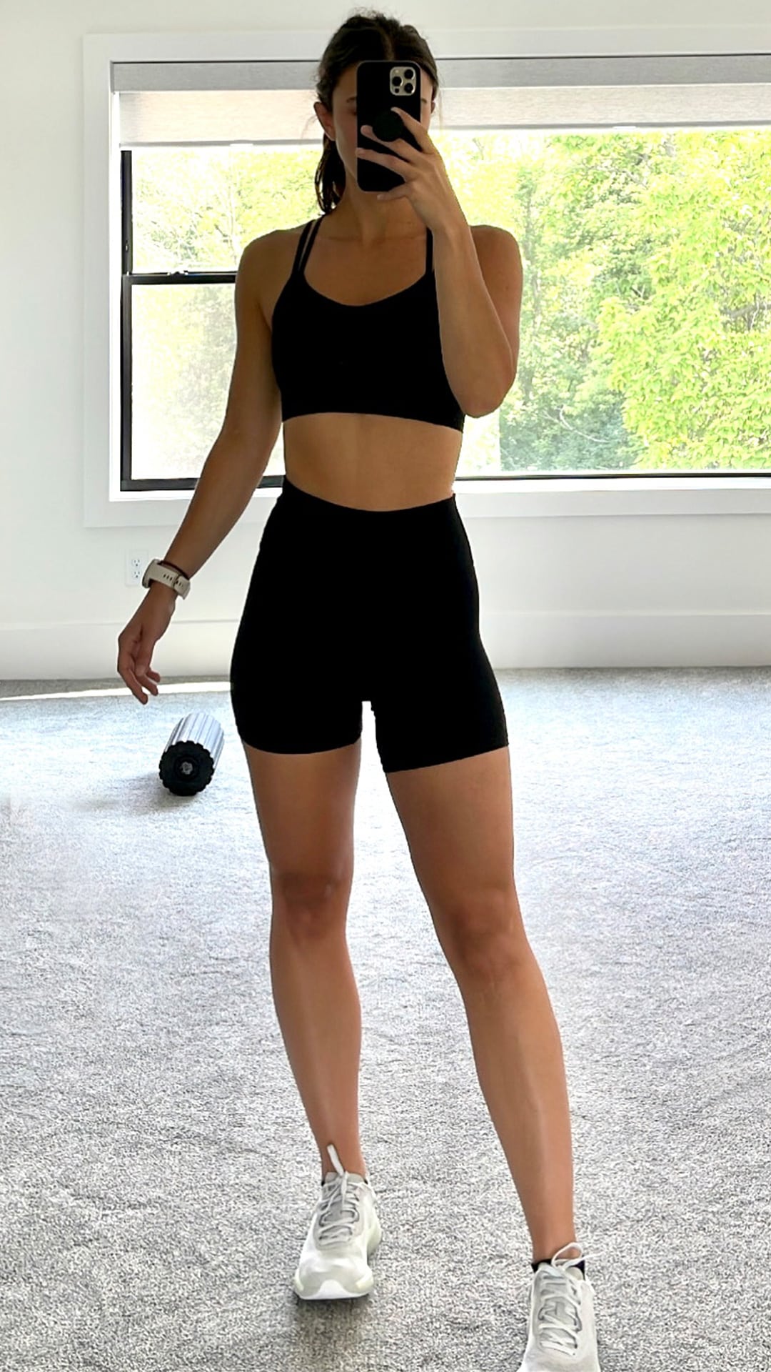 5 Best lululemon Sports Bras (Size/Fit Guide) Nourish Move Love