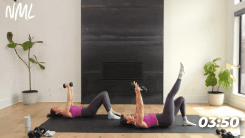 woman performing single leg glute bridge