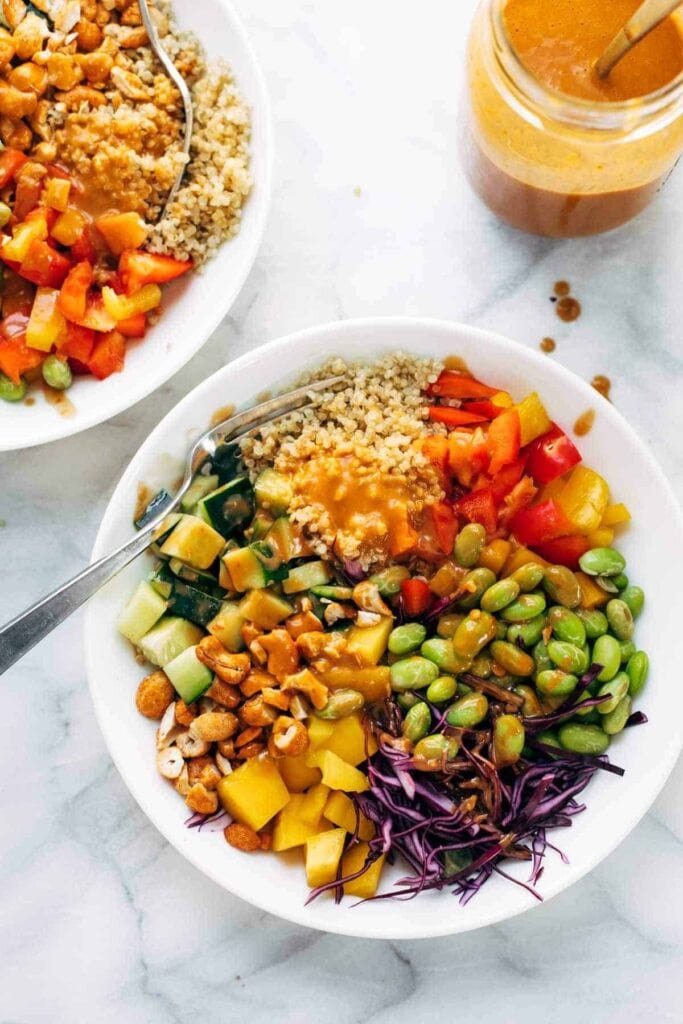 Quinoa crunch salad with homemade peanut dressing | high protein Vegetarian meals 